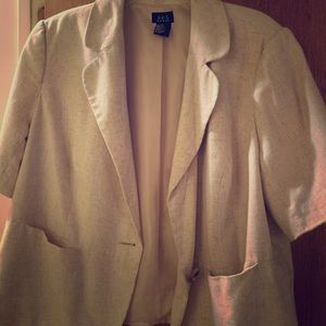 Short Sleeved Linen Blazer